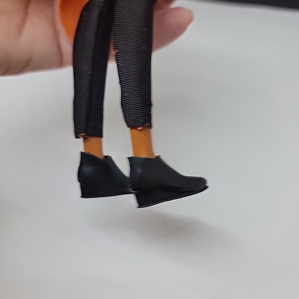 Rena Rouge Miraculous Ladybug Adventures 10.5" Fashion Doll Figure 2020 Zagtoon - Picture 4 of 6